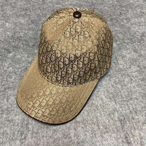 Dior Caps-3